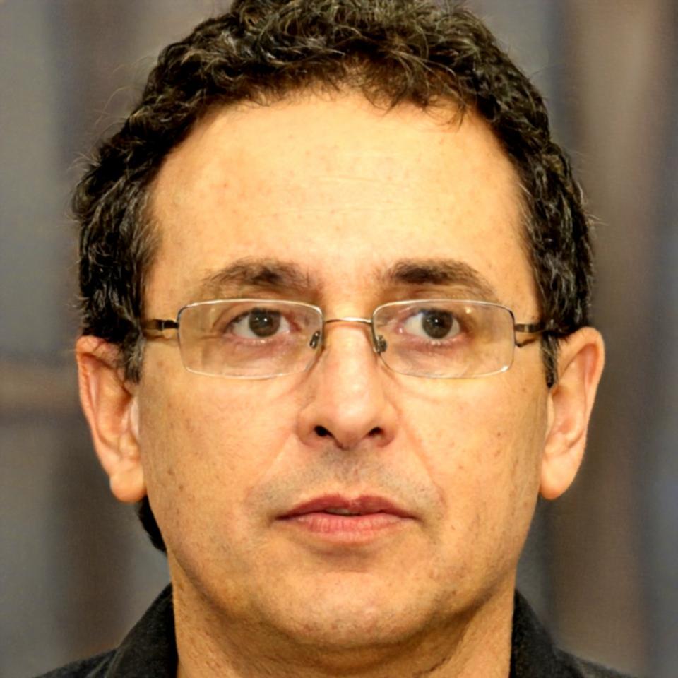 Retrato profesional de Miquel Torres